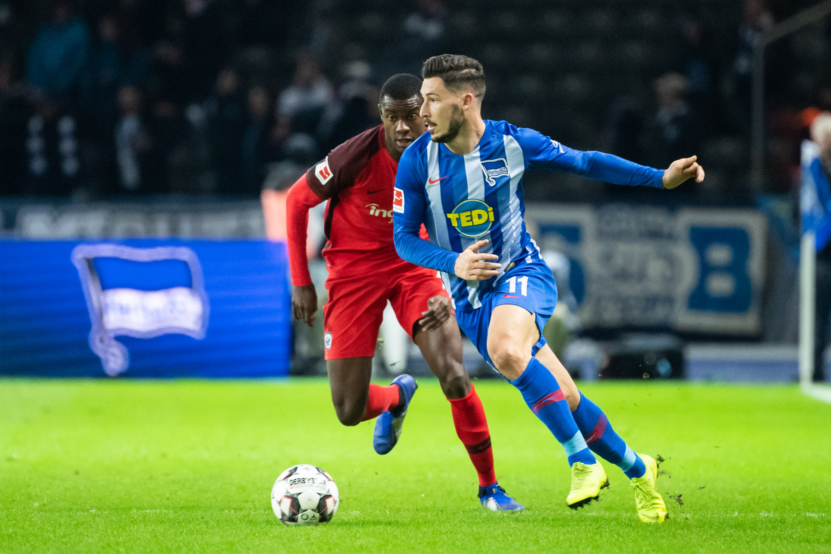 一个振奋人 一个振奋人