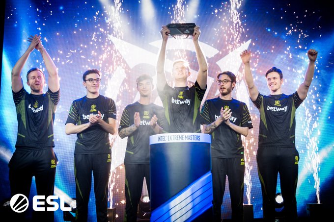 通过点球大 通过点球大