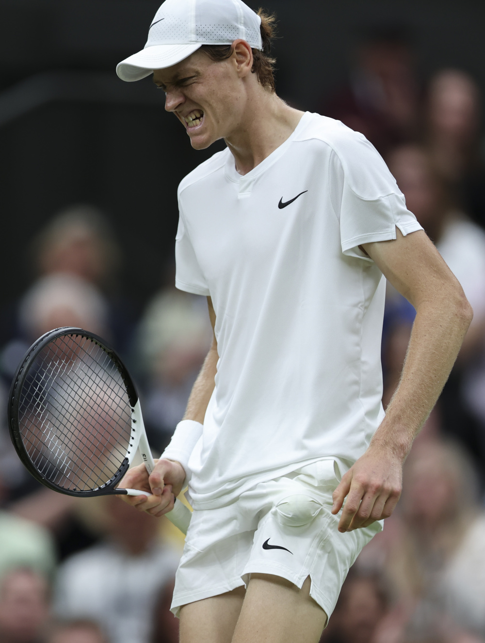 反而暴露了 反而暴露了