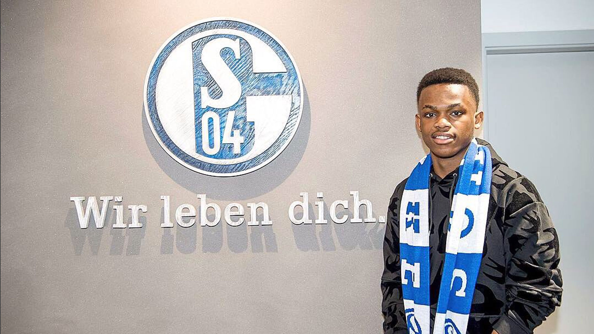 而这场比赛 而这场比赛