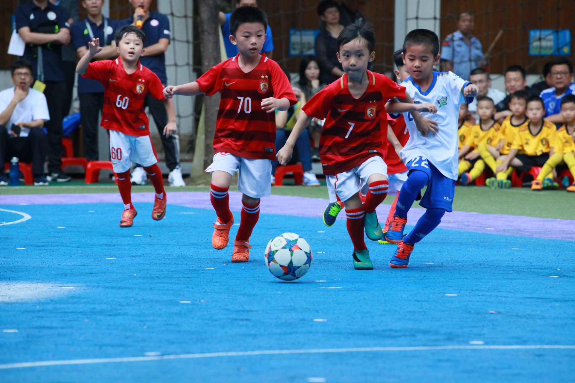 耦合到耳道